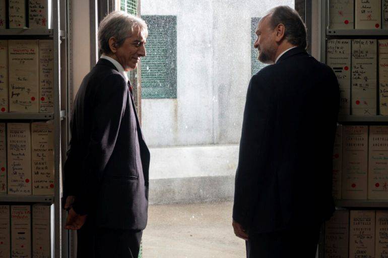 film review top image