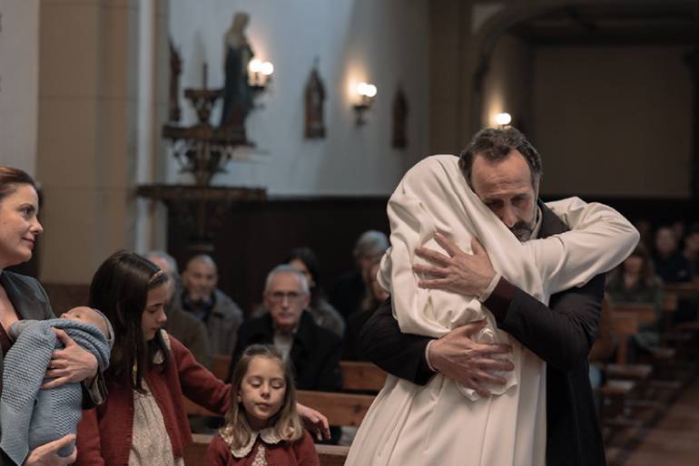 film review top image